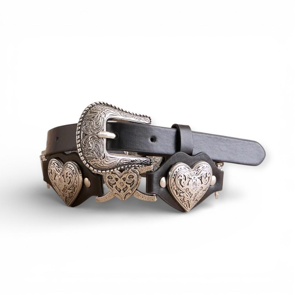 Buckle Black and Silver Heart Belt